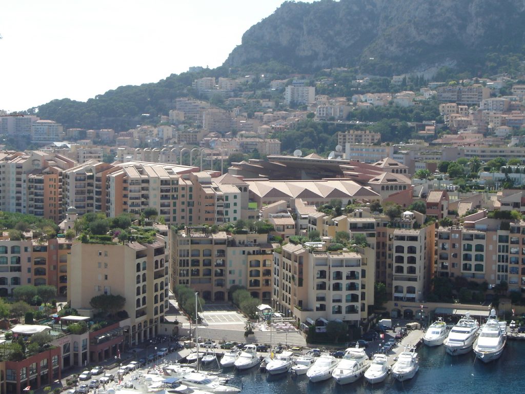 Stadion von Monaco, hình ảnh sân vận động tại Ligue 1