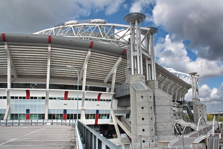 Toàn cảnh Johan Cruyff Arena sân nhà Ajax Amsterdam