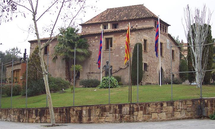 Tòa nhà La Masia gắn với hệ thống đào tạo trẻ FC Barcelona