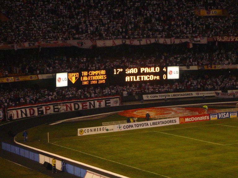 Không khí một trận đấu thuộc Copa Libertadores