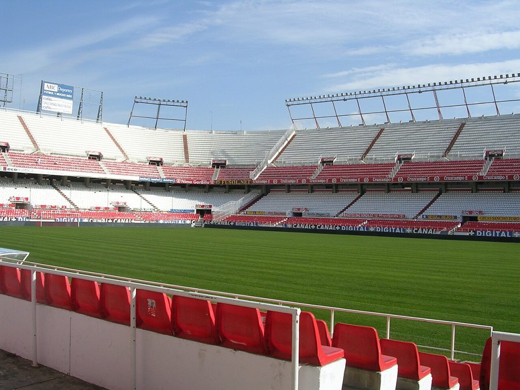 Toàn cảnh sân Ramón Sánchez-Pizjuán sân nhà Sevilla FC