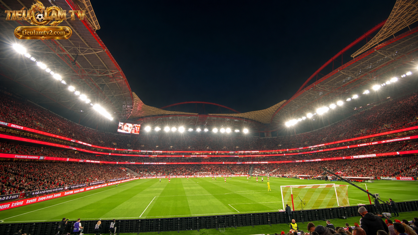 Sân Estadio da Luz của Benfica trong một trận bóng đá